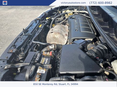 Used 2013 Toyota Matrix S image 33