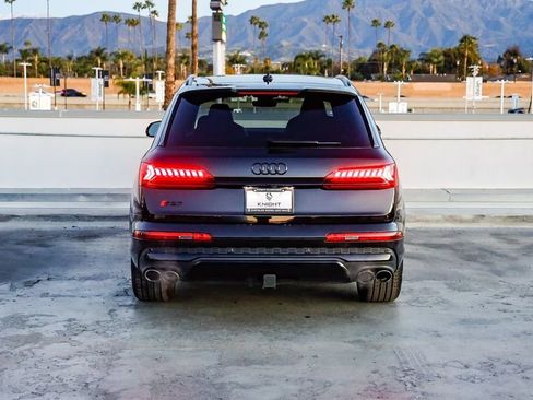 Used 2023 Audi SQ7 Prestige w/ Prestige Package image 8