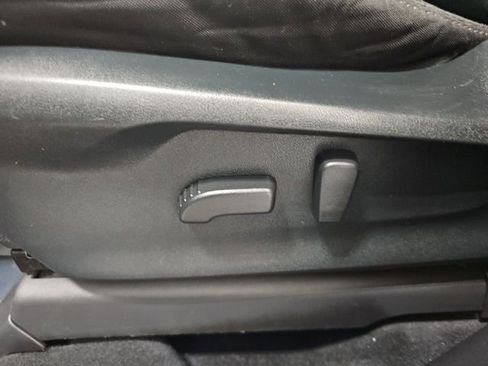 Used 2019 Subaru Ascent Premium AWD/4WD image 15