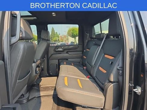 Used 2024 GMC Sierra 3500 AT4 w/ AT4 Premium Plus Package AWD/4WD image 10