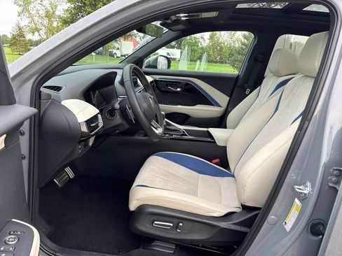 Used 2025 Acura ADX A-Spec AWD/4WD image 15