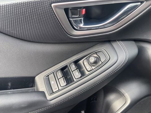 Used 2023 Subaru Forester Premium image 20