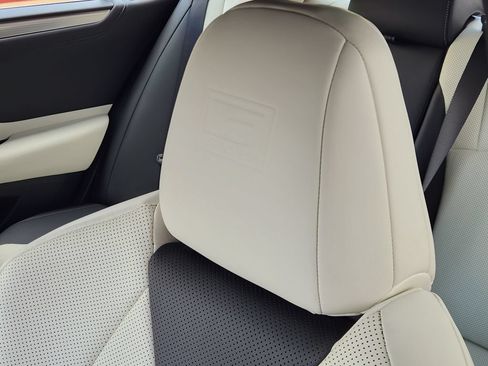 Used 2023 Lexus ES 350 F Sport w/ Accessory Package (Z2) FWD image 24