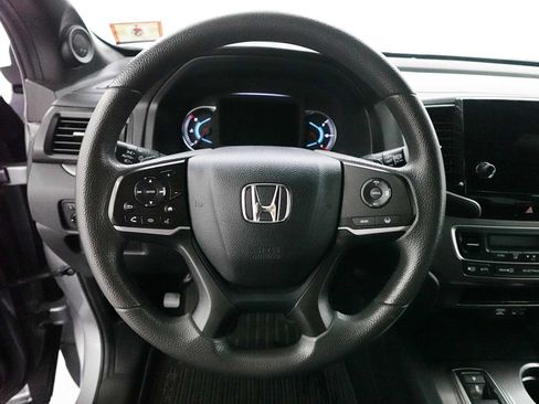 Used 2021 Honda Passport Sport image 16