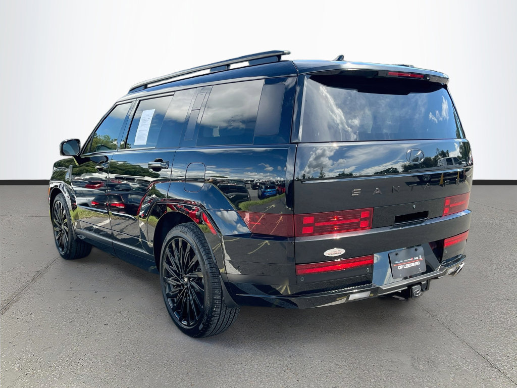 Used 2025 Hyundai Santa Fe Calligraphy FWD image 5