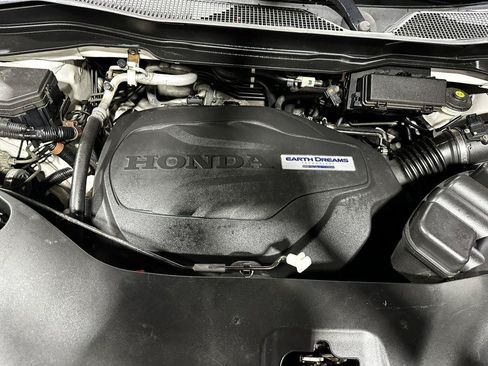 Used 2017 Honda Pilot Touring image 58