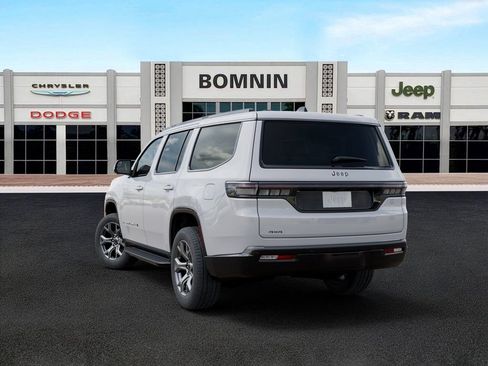New 2026 Jeep Grand Wagoneer Limited AWD/4WD image 3