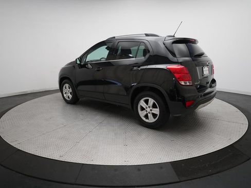 Used 2020 Chevrolet Trax LT FWD image 31