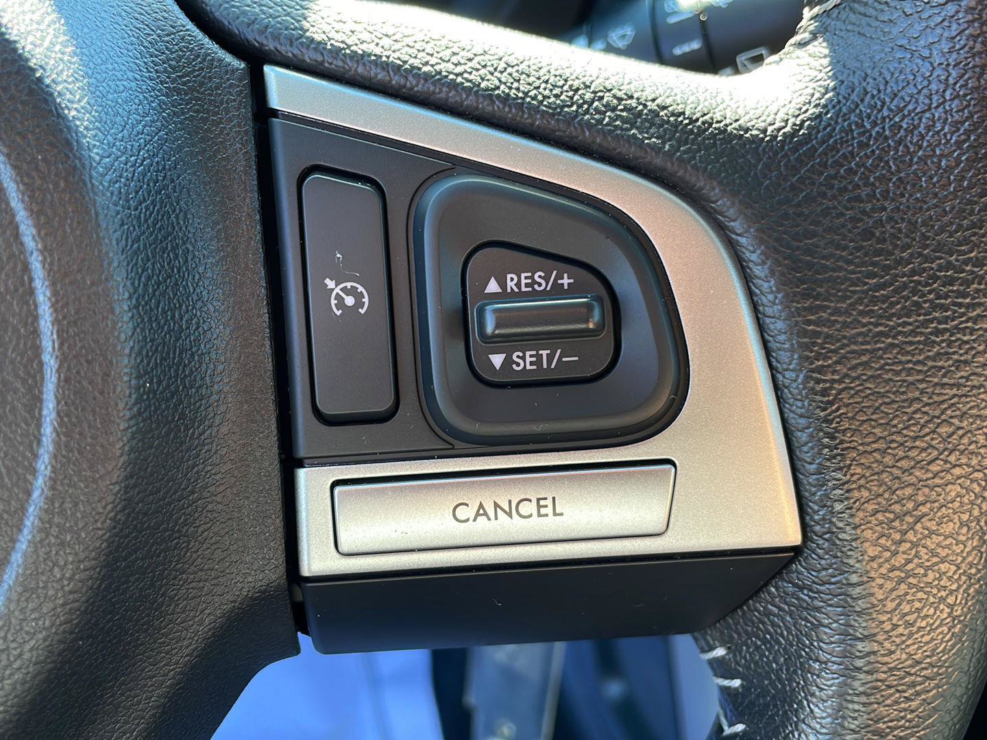 Used 2018 Subaru Forester 2.5i Limited w/ Popular Package #2 AWD/4WD image 16