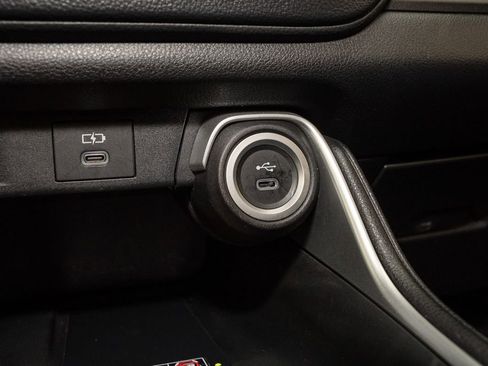 Used 2025 Toyota Grand Highlander FWD image 18