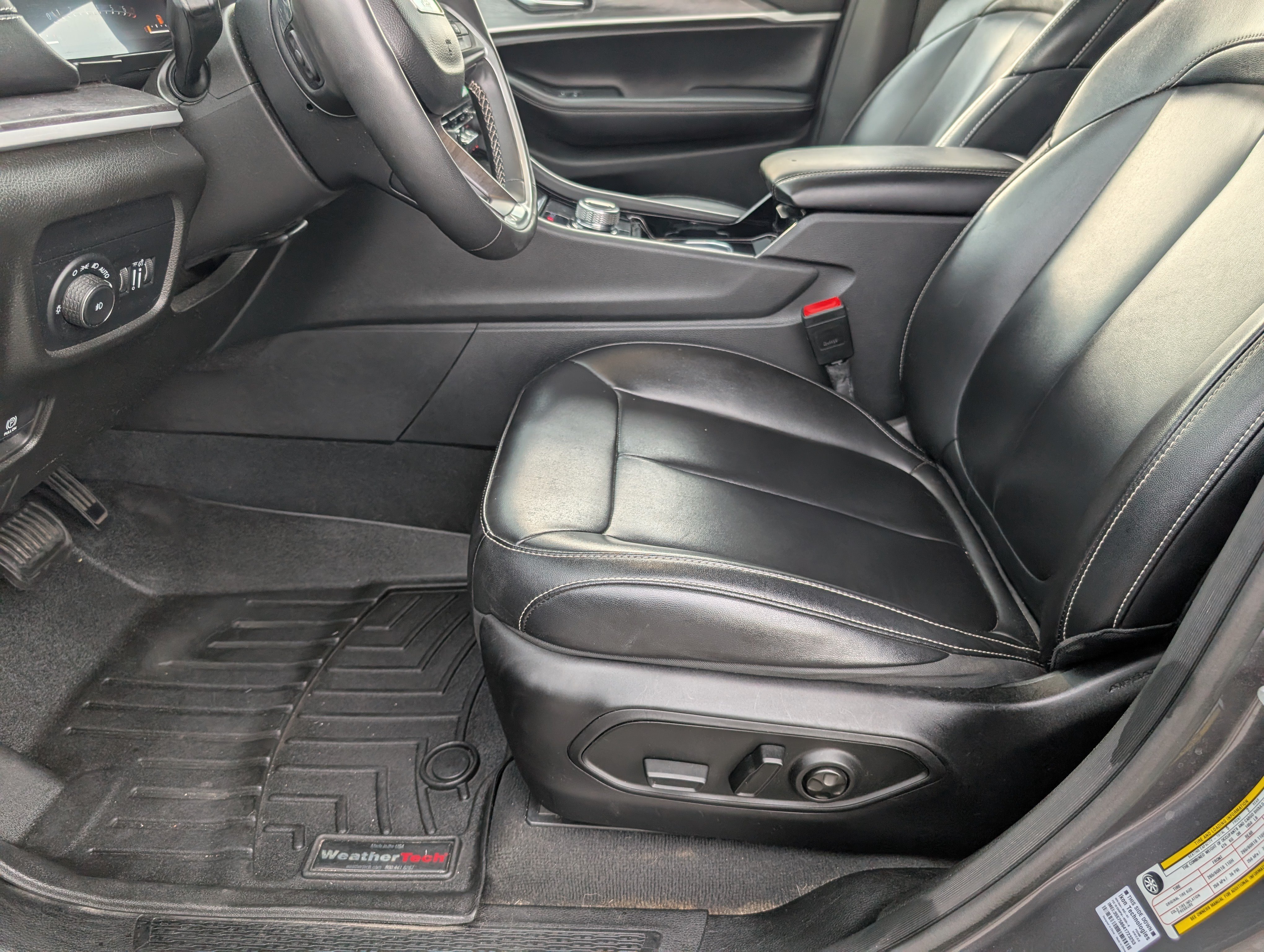 Used 2023 Jeep Grand Cherokee Limited RWD image 16