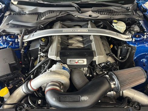 Used 2017 Ford Mustang GT w/ GT Performance Package RWD image 39