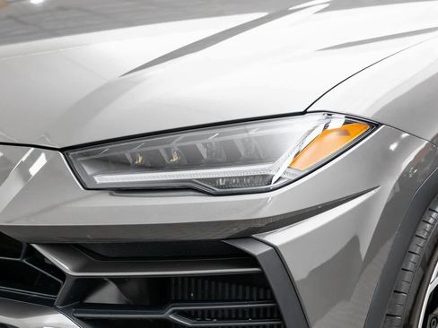 Used 2022 Lamborghini Urus image 68