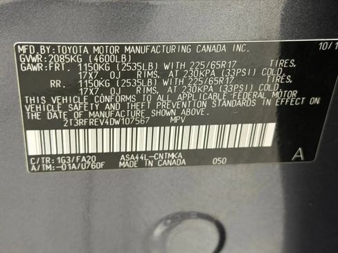Used 2013 Toyota RAV4 XLE AWD/4WD image 33