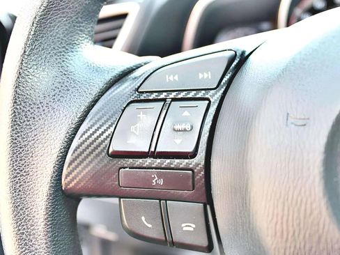 Used 2016 MAZDA MAZDA3 i Sport image 13