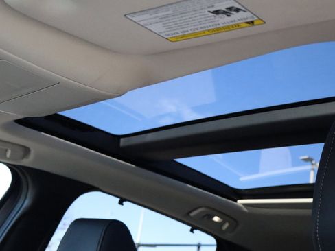 Used 2024 MAZDA CX-90 3.3 Turbo w/ Premium Package image 19