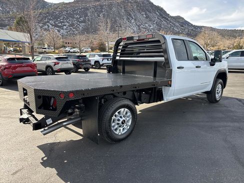 New 2026 GMC Sierra 2500 Pro image 7