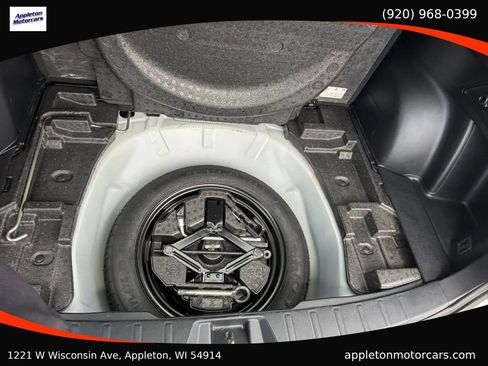 Used 2019 Subaru Forester Premium AWD/4WD image 24