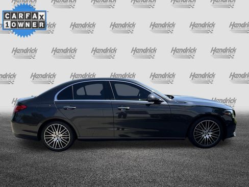 Used 2022 Mercedes-Benz C 300 Sedan w/ Exclusive Trim Package image 10