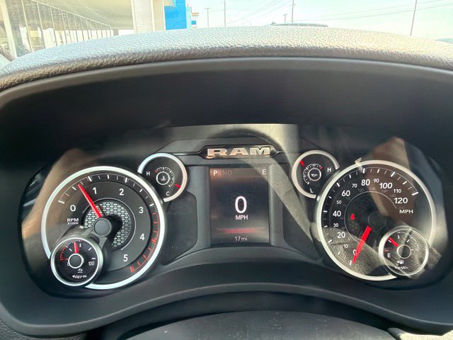 New 2027 RAM 3500 Tradesman AWD/4WD image 14