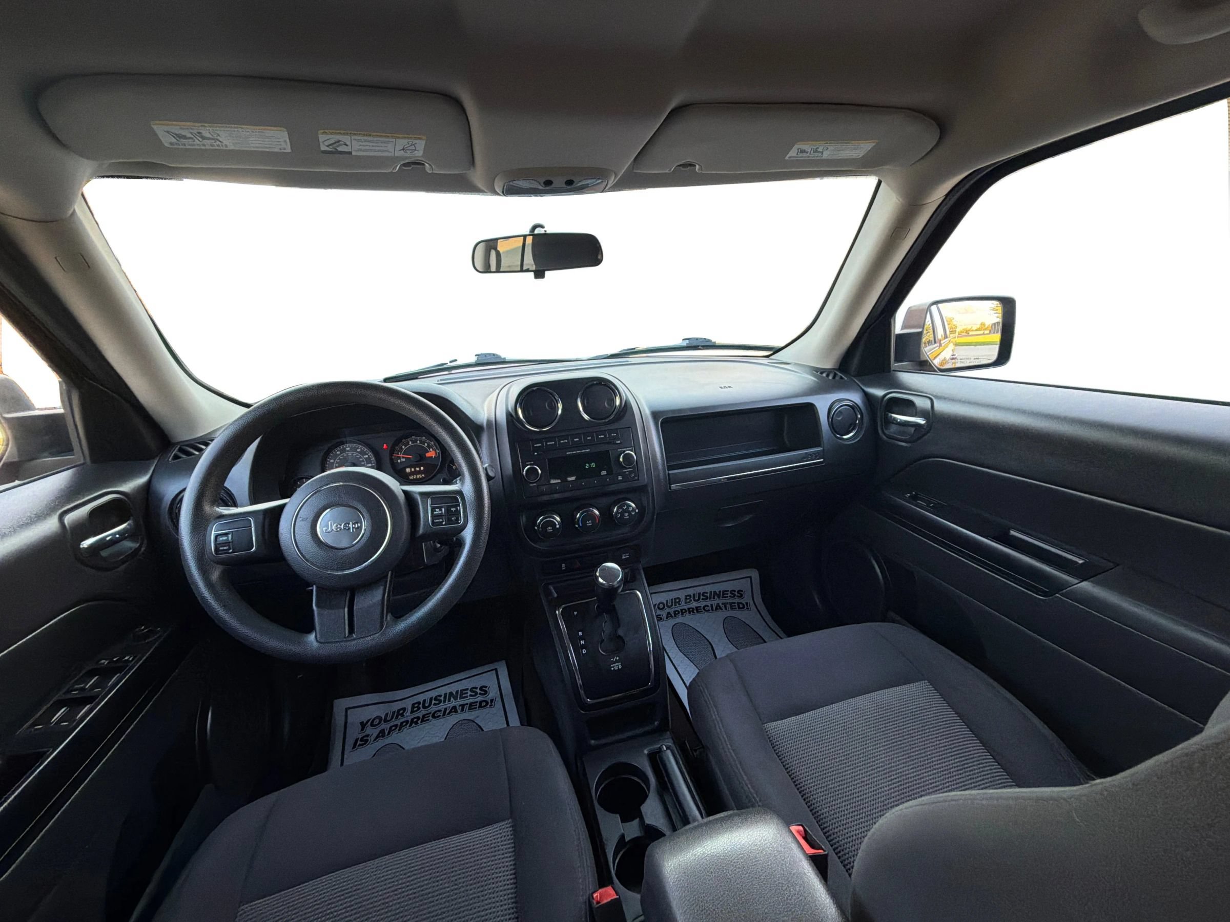 Used 2015 Jeep Patriot Sport w/ Power Value Group FWD image 23