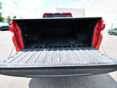Used 2021 Chevrolet Silverado 1500 LT Trail Boss AWD/4WD image 7