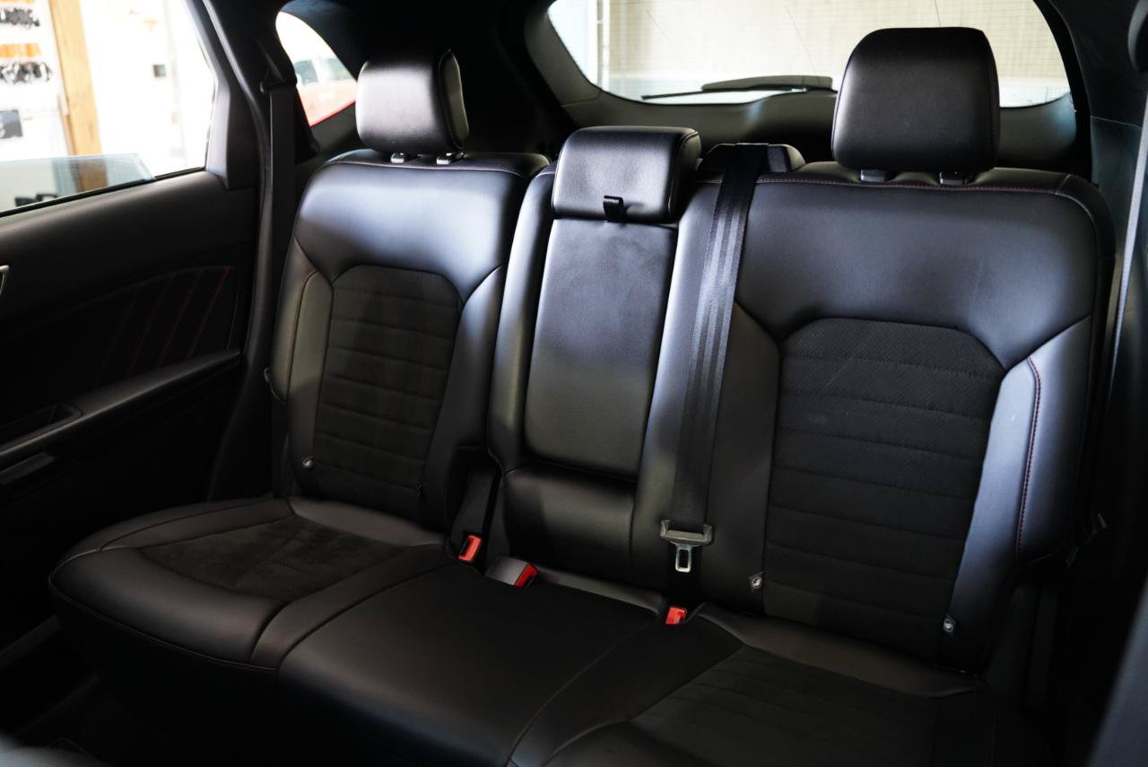 Used 2021 Ford Edge ST-Line AWD/4WD image 34