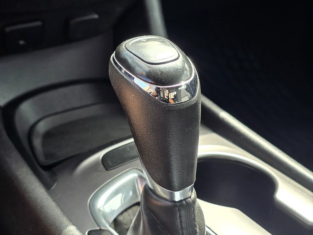 Used 2018 Chevrolet Malibu LS FWD image 41