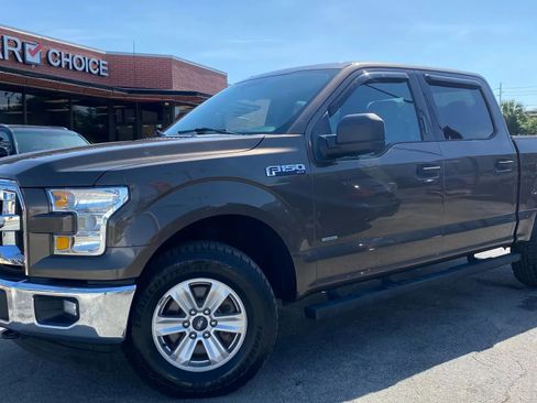 Used 2017 Ford F150 XLT image 1