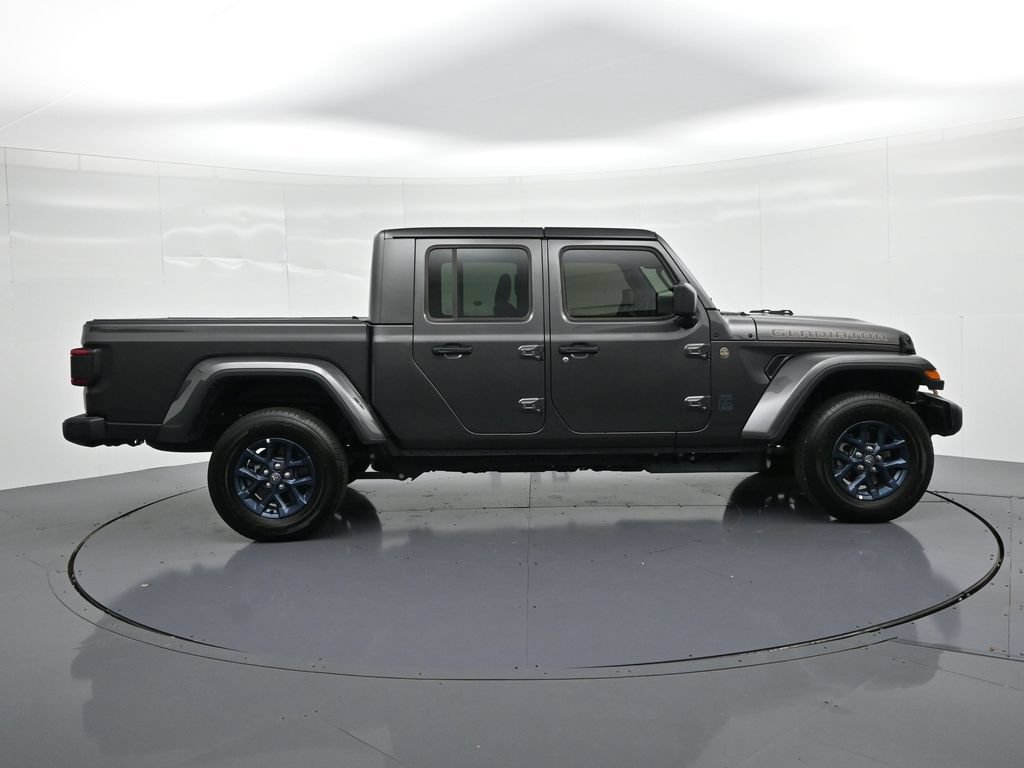 New 2026 Jeep Gladiator Sport AWD/4WD image 5