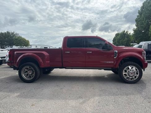 Used 2022 Ford F450 Platinum w/ FX4 Off-Road Package AWD/4WD image 4