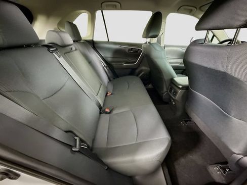 Certified 2025 Toyota RAV4 LE FWD image 27
