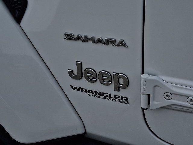 Used 2020 Jeep Wrangler Unlimited Sahara AWD/4WD image 32