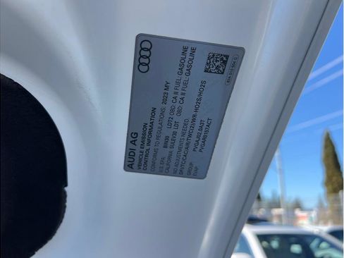 Used 2023 Audi Q3 2.0T Premium image 23