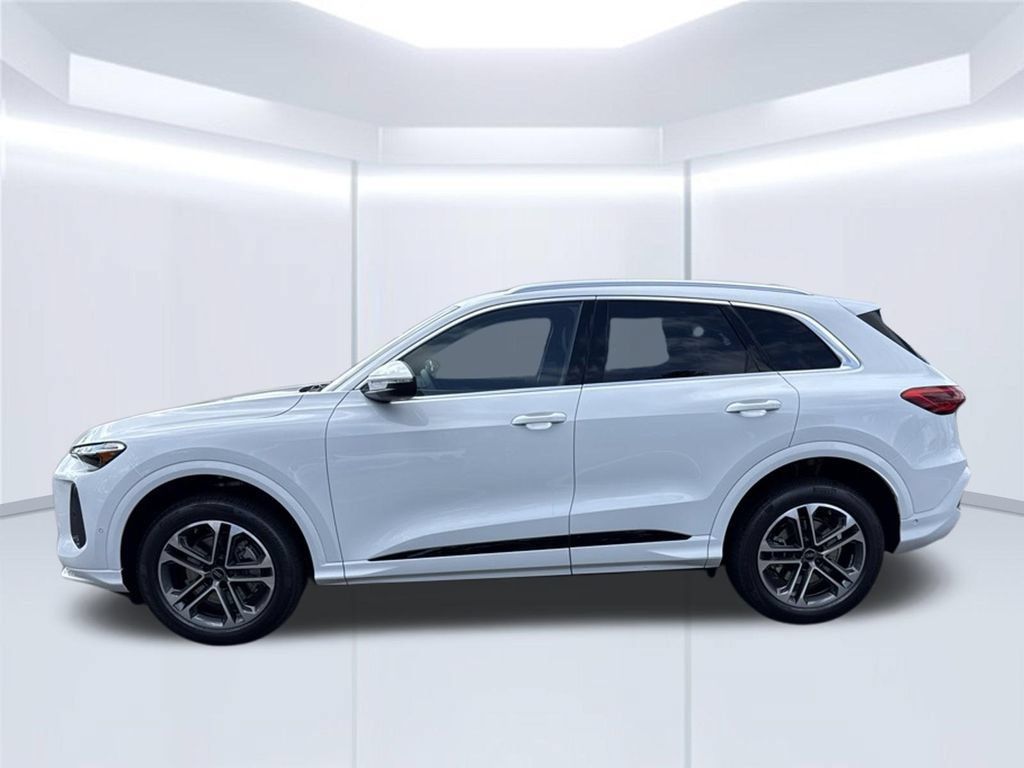 New 2026 Audi Q5 Premium AWD/4WD image 2