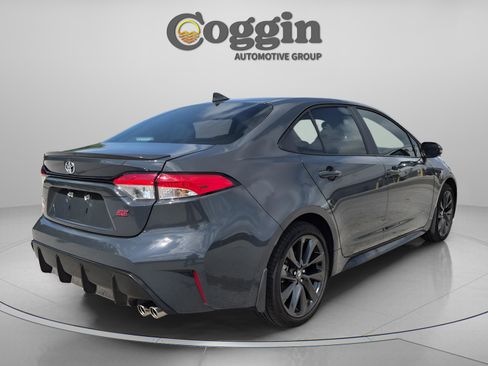 Used 2026 Toyota Corolla SE FWD image 6