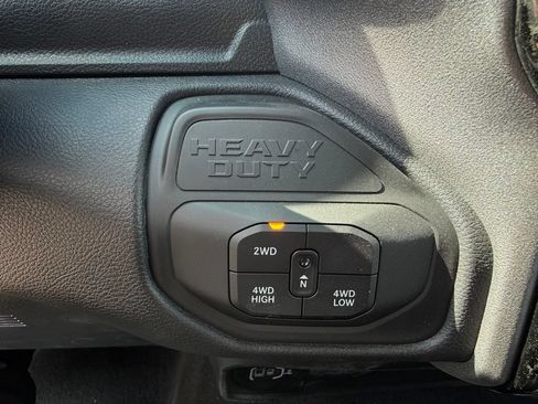 Used 2025 RAM 2500 Tradesman w/ Safety Group AWD/4WD image 11