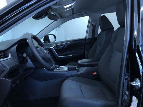 Certified 2025 Toyota RAV4 XLE AWD/4WD image 18