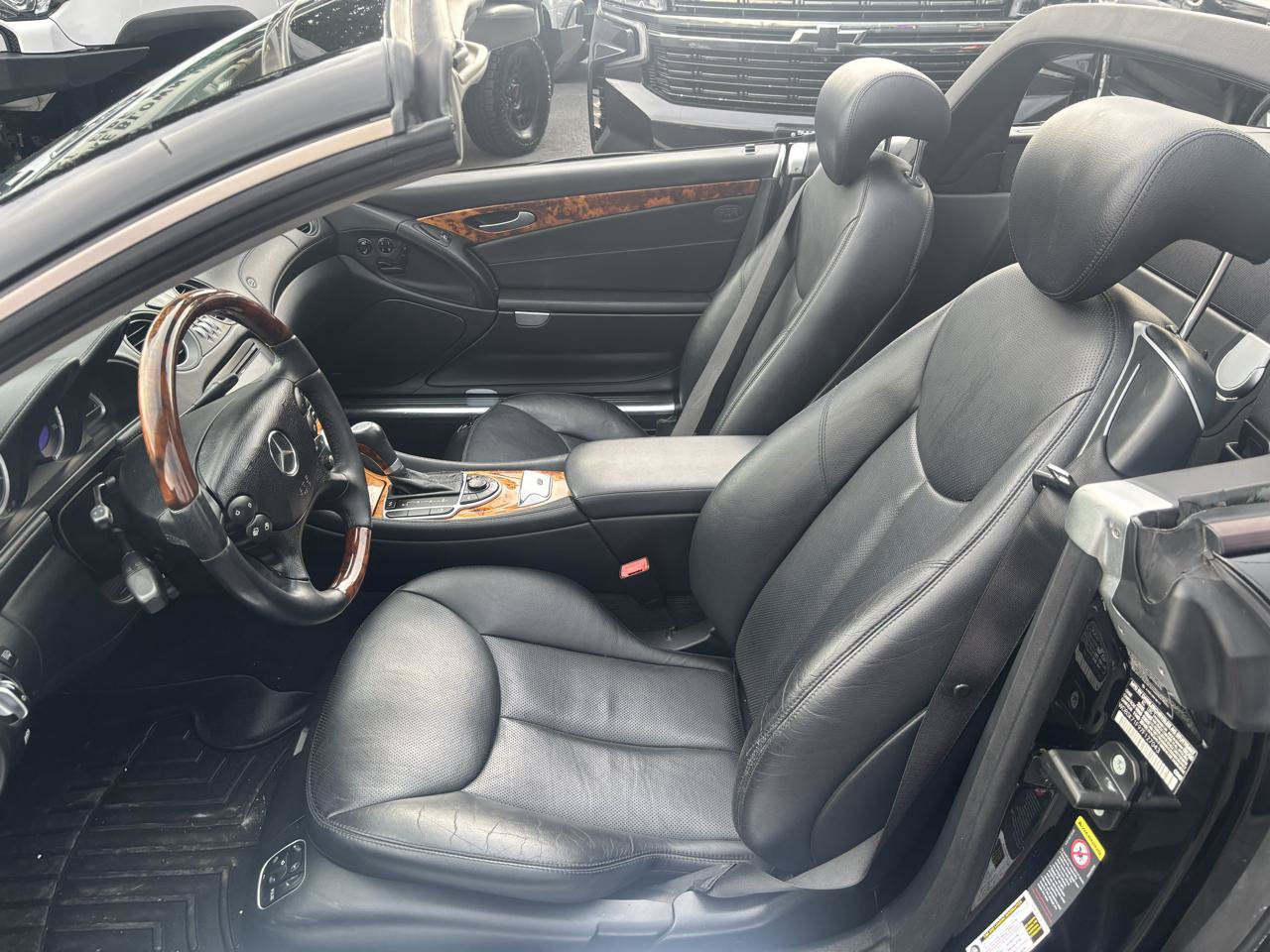 Used 2007 Mercedes-Benz SL 550 w/ Premium Pkg I image 8