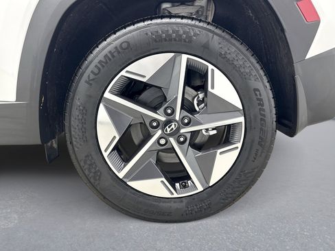 Used 2026 Hyundai Tucson SEL image 24