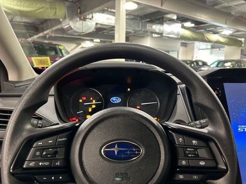 Used 2024 Subaru Crosstrek 2.0i Premium AWD/4WD image 12