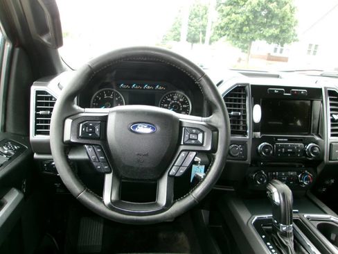 Used 2018 Ford F150 XLT w/ Equipment Group 302A Luxury AWD/4WD image 6