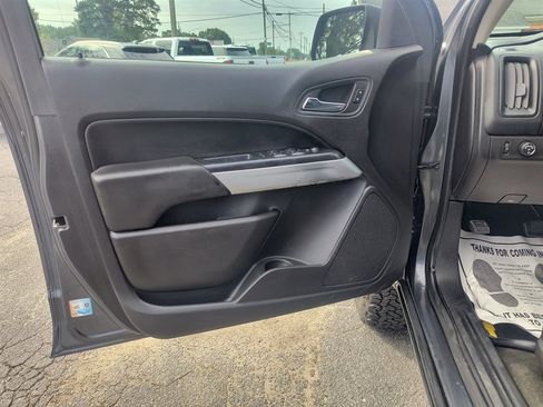 Used 2016 Chevrolet Colorado LT w/ Luxury Package, Chrome AWD/4WD image 19