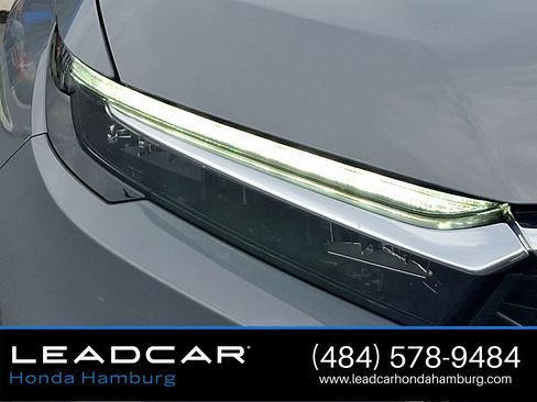 Used 2024 Honda CR-V LX image 10
