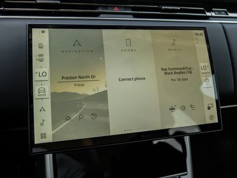 New 2026 Land Rover Range Rover SE AWD/4WD image 38