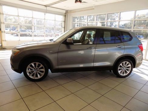 Used 2016 BMW X3 xDrive28i image 4