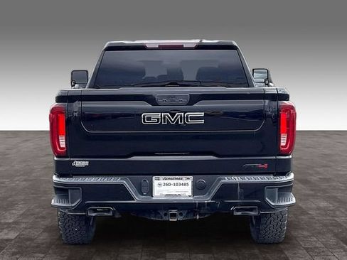 Used 2021 GMC Sierra 1500 AT4 AWD/4WD image 4
