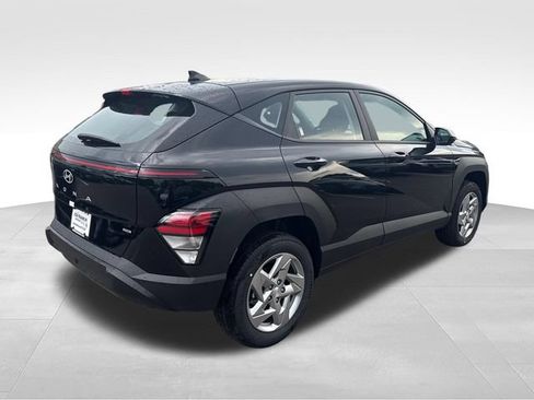 New 2026 Hyundai Kona SE AWD/4WD image 5