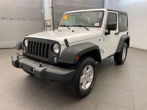 Used 2016 Jeep Wrangler Sport w/ Quick Order Package 24S AWD/4WD image 7