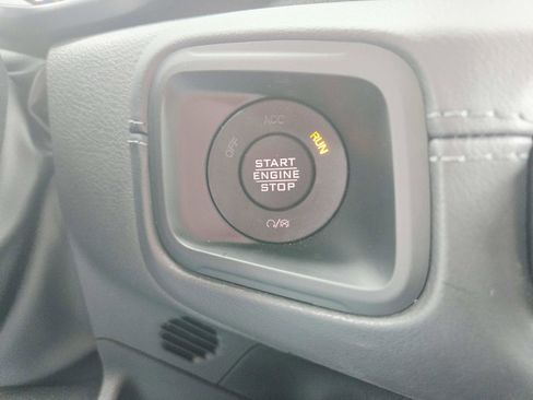 Used 2025 Jeep Wrangler Sahara w/ Safety Group image 38